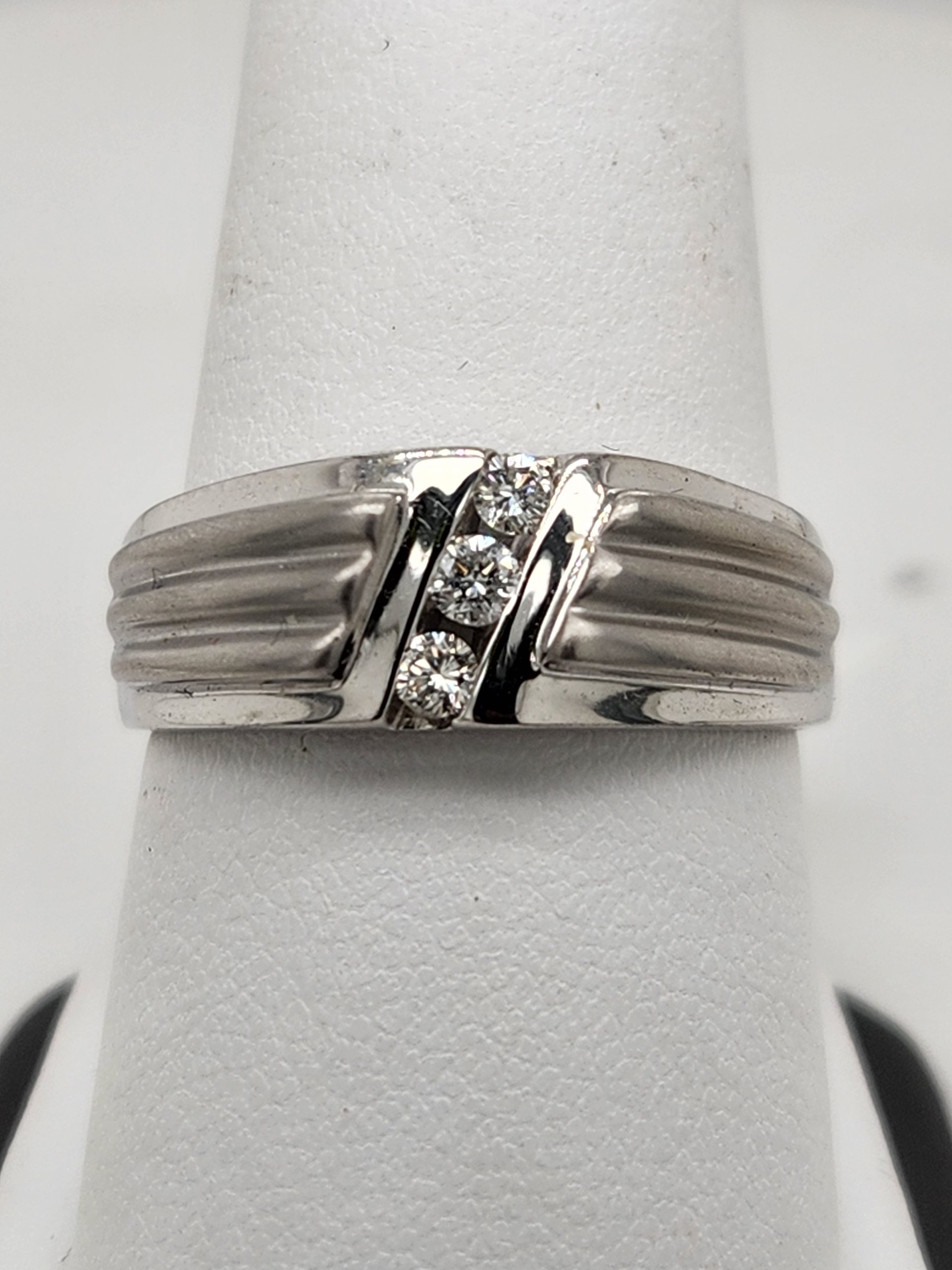 Men’s Platinum Diamond Ring – MSG Jewelers