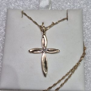 14kt Gold Cross w/Diamond on a 24" D/C Chain